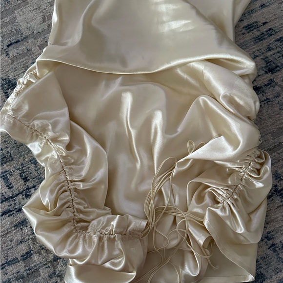 Bella Mae Silk Dress - Picture 5 of 6